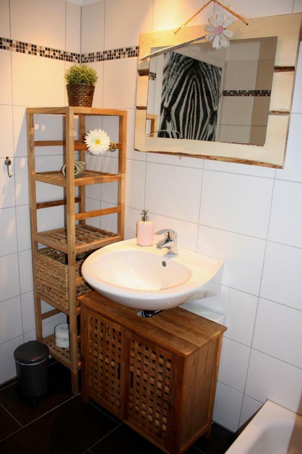 Sonnige Fachwerkwohnung Alfter ภายนอก รูปภาพ